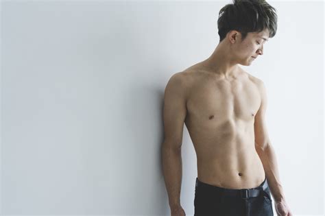 色気 が ある 男性|色気のある男性の特徴12選。セクシーで色っぽい“大 .